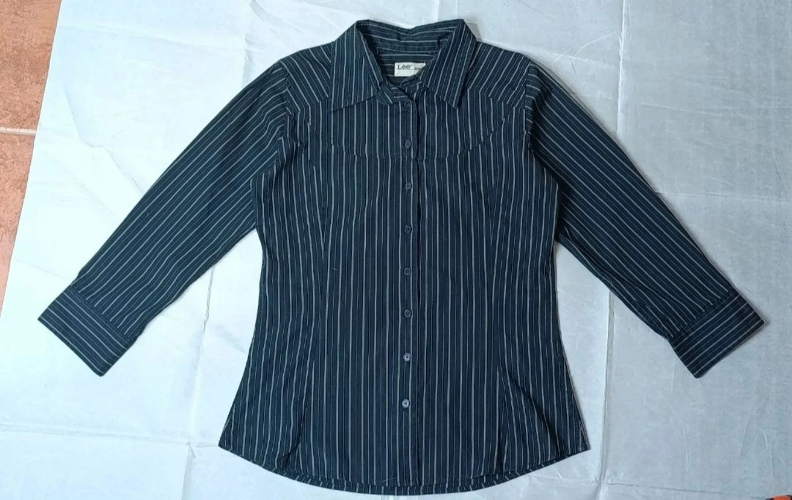 Lee woman t-shirt Size S, colour black, formal